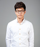 김아성  
